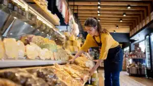 Lavorare in un Supermercato: Guadagna 5.000 Euro al Mese e Scopri come farlo